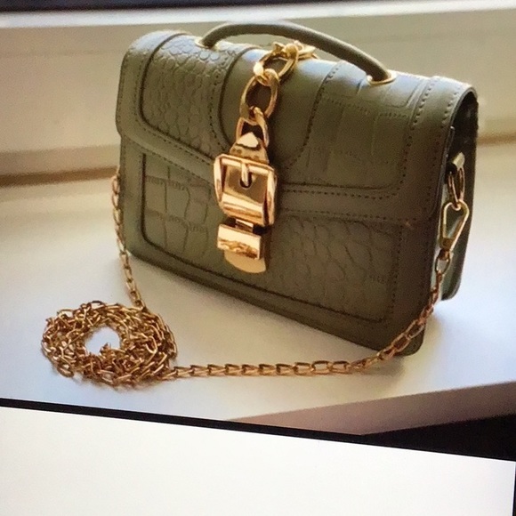 Bags - Picture 9 of 9